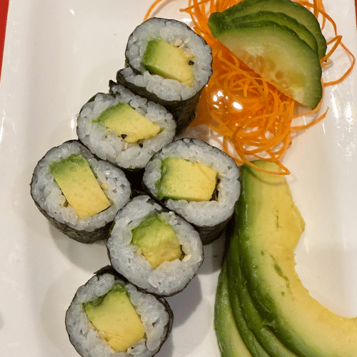 Maki Vegetarisch - Avocado mit Sesam (6 Stück)