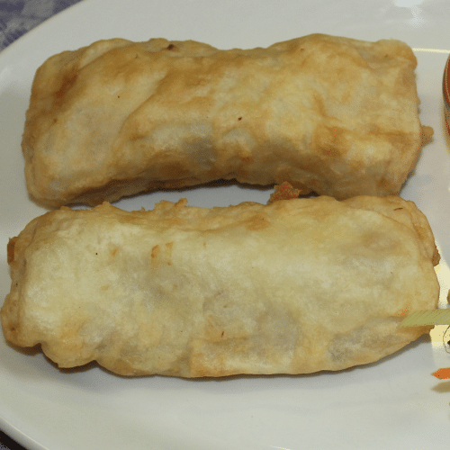 Hausgemachte Frühlingsrollen (2 Stück)