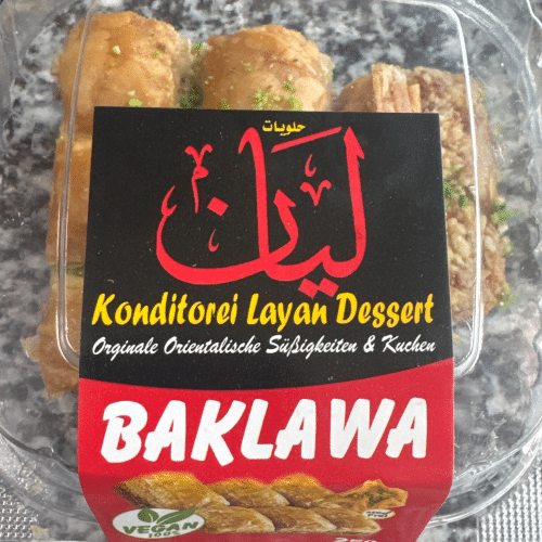 Frisches Baklava aus der Konditorei