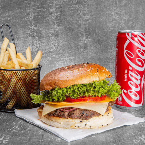 Boys Garlic Burger Menü