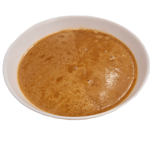 Erdnusssauce in Schale