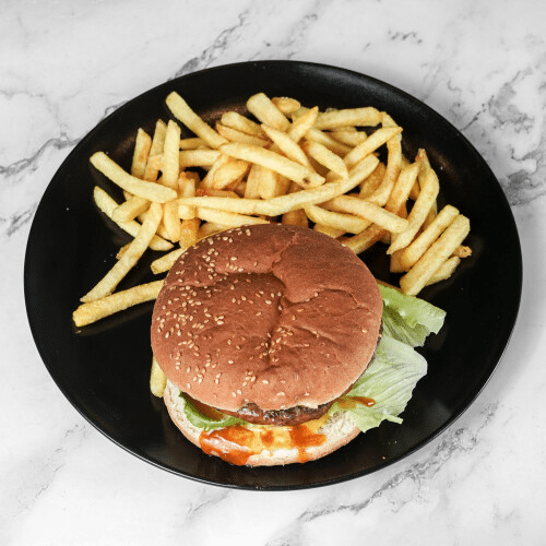 Hamburger mit Pommes