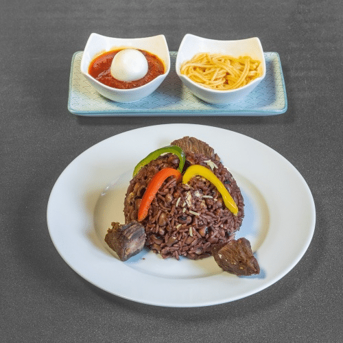 Awaakye und Sauce