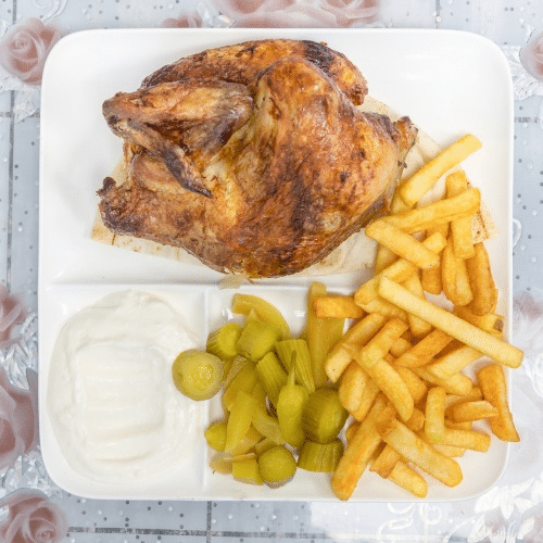 Halbes, gegrilltes Hähnchen