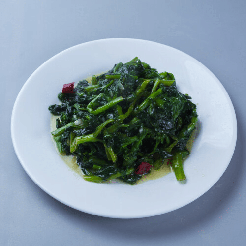 Gebratene Rapsblüten mit Knoblauch