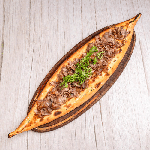 Pide mit Dönerfleisch