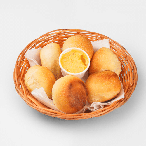 Pizzabrötchen mit hausgemachter Kräuterbutter
