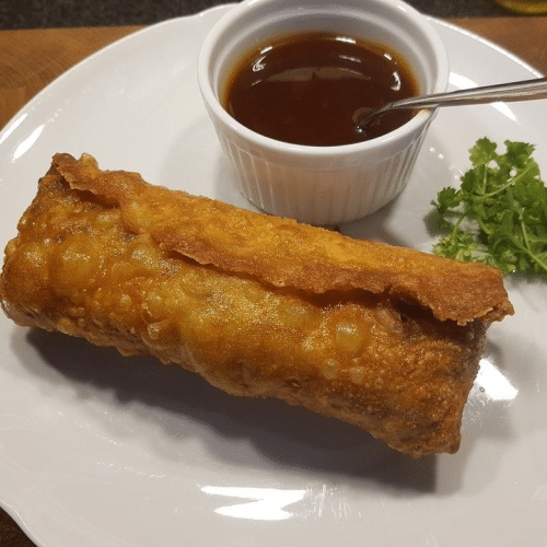 Frühlingsrolle mit Hühnerfleisch