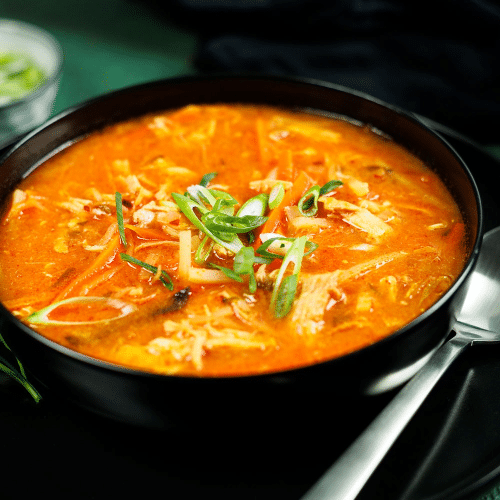 Peking Gulasch Suppe (leicht scharf)