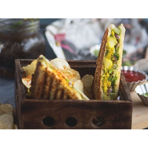 Santa Cruz Cheese Chilli Sandwich