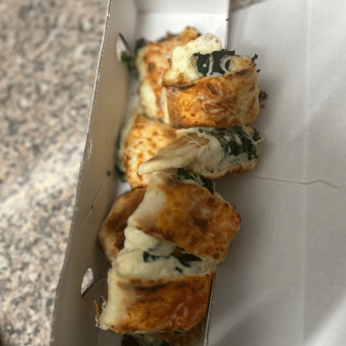 Gefüllte Pizzabrötchen