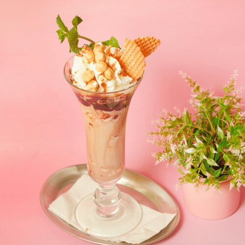 Haselnuss Becher