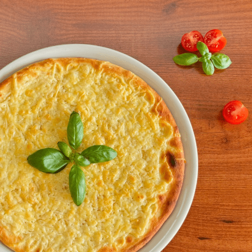 Pizzabrot mit Käse und Knoblauch
