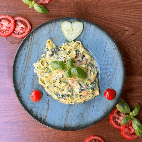 Tagliatella al Salmone