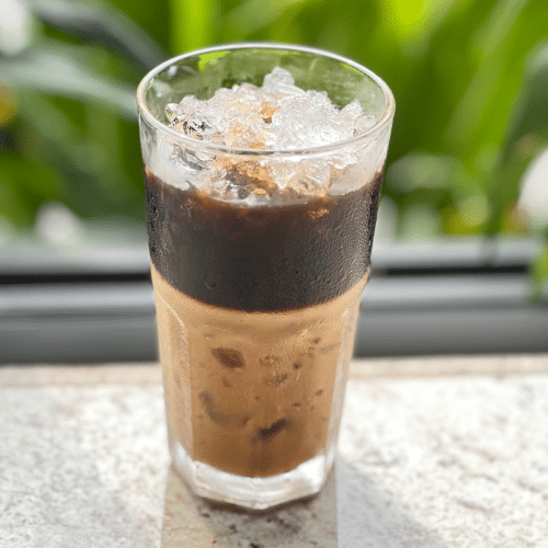 Cà-phê sữa đá