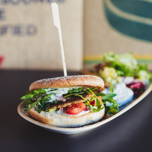 Alex Kitchen Husum Burger Curry Vegetarisch Lieferservice Lieferando De