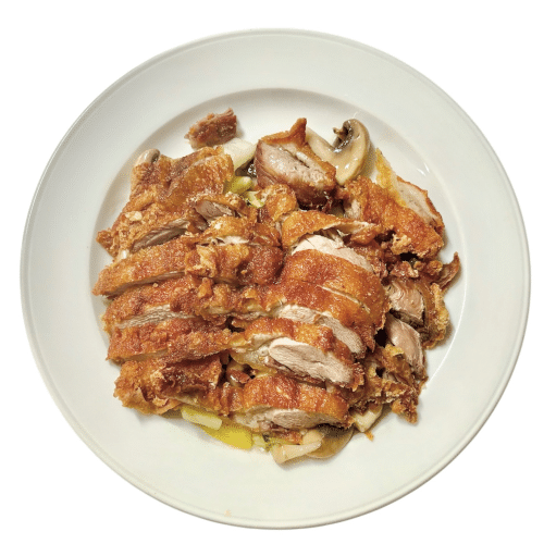 Gebackene Ente mit chinesischen Pilzen und Bambus