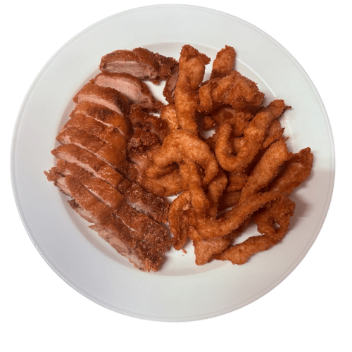 Gebackene Ente und Hühnerbruststreifen