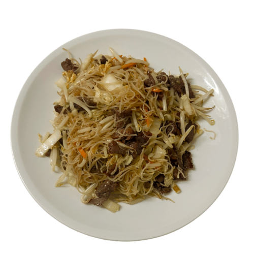 Gebratene Reisnudeln mit Rindfleisch