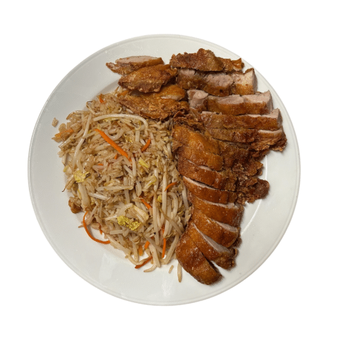 Gebratener Reis mit Ei Gemüse und knusprige Ente