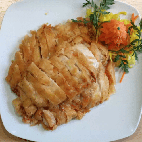 Knusprige Hühnerbrust mit Gemüse