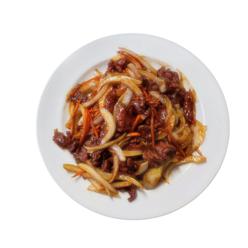 Rindfleisch mit Zwiebeln Möhren und Paprika