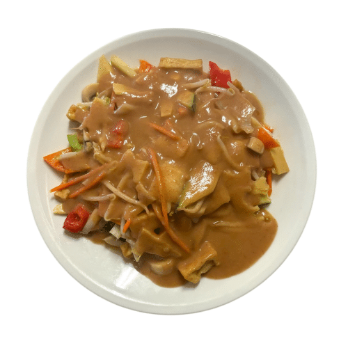 Tofu mit Gemüse in Erdnüsse Soße