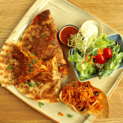 Quesadilla Con Carne