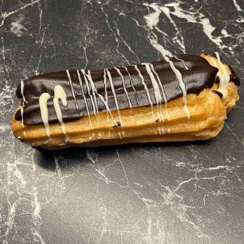 Éclair mit Crème pâtissière
