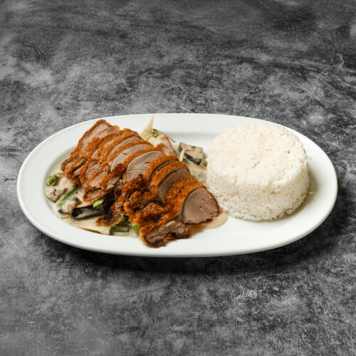 Knusprige Ente in grünem Thai-Curry