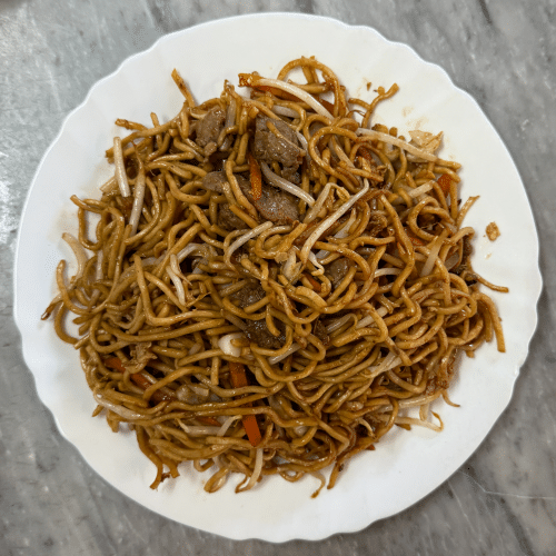 Rindfleisch mit Gemüse (Nudeln)