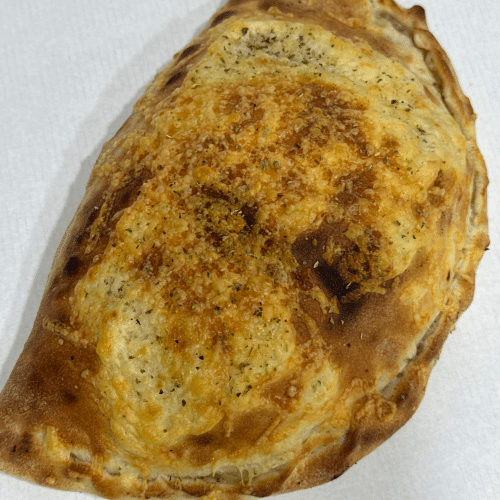 Calzone mit Salami Schinken Champions paprika