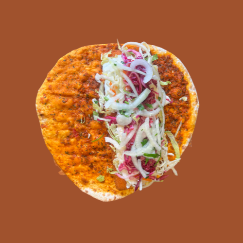 Lahmacun mit gebratenem Käse