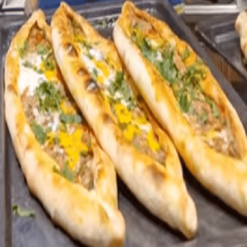 Pide mit Dönerfleisch (Kalb)