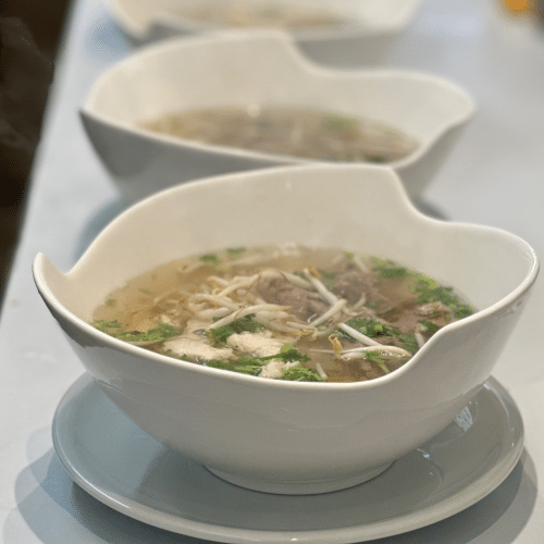 Pho mit Hühnerfleisch