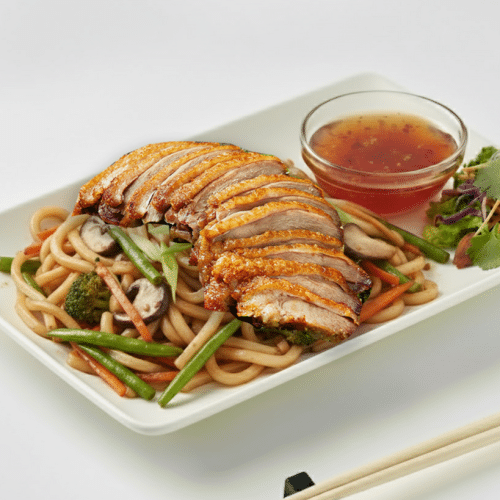 Gebratene Udon mit Ente kross