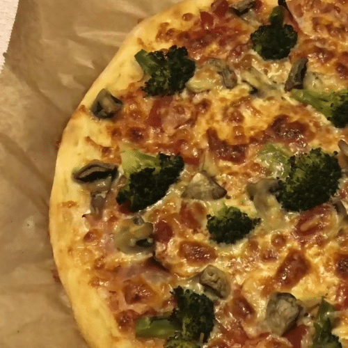 Pizza Putenbrust Broccoli