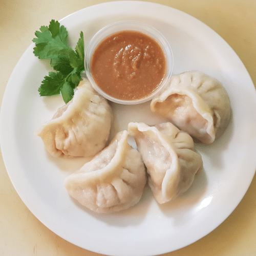 Hausgemachte Teigtaschen (4 Stück)