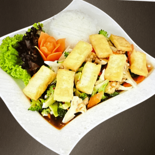 Gekochter Reis (Tofu)