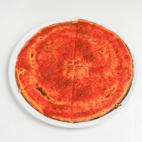 Pizzabrot mit Tomatensauce und Knoblauch