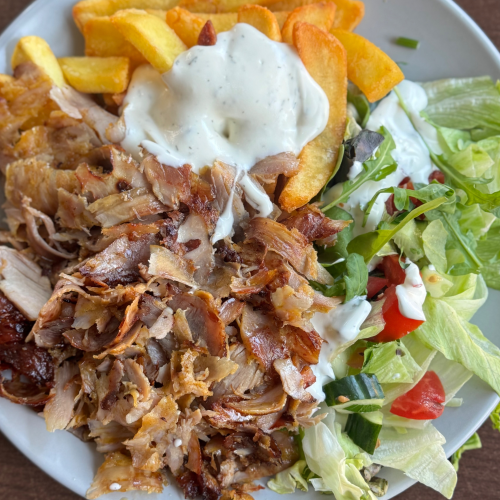 Dönerteller mit Pommes oder Reis