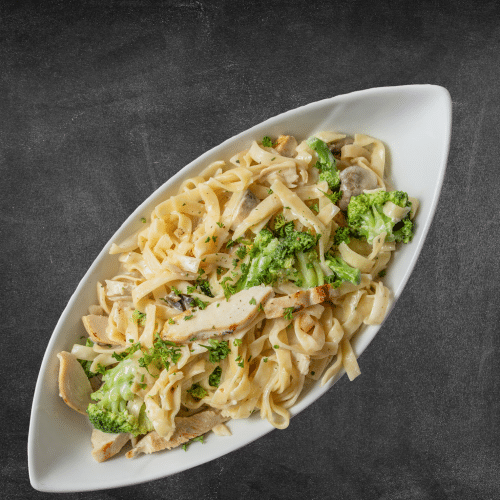Pasta Chicken-Champis