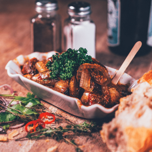 Schwenkbraten Currywurst