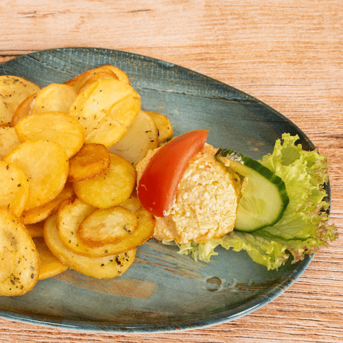 Knoblauchkartoffeln mit Tirosalata