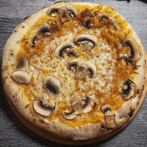 Pizza Funghi