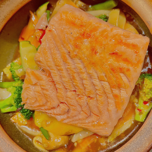 Cơm Cá Hồi Nướng