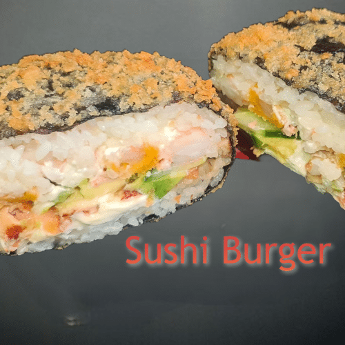 Knusprig panierter und frittierter Philadelphia Sushi Burger.