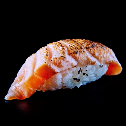 Lachs Flamed & Ponzu Nigiri (1 Stück)