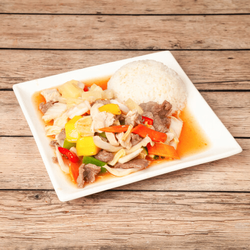 Huhn-Rind-Garnelen und Gemüse mit Süß-Sauer-Sauce