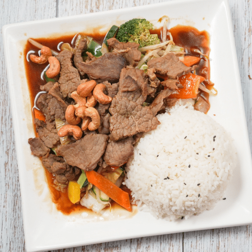 Koon-Po mit Cashewkernen und Gemüse (leicht-scharf)